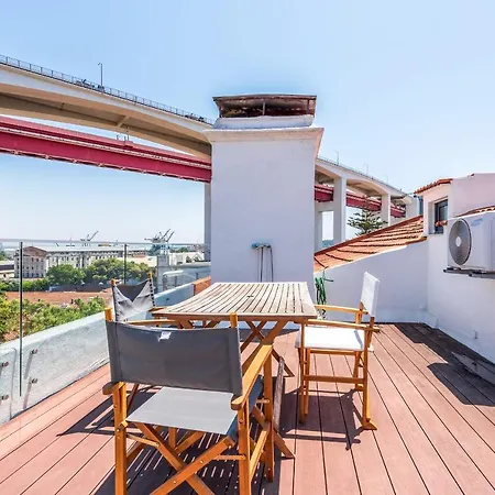 Guestready - Family W Rooftop In Alcantara Apartment Lisbon