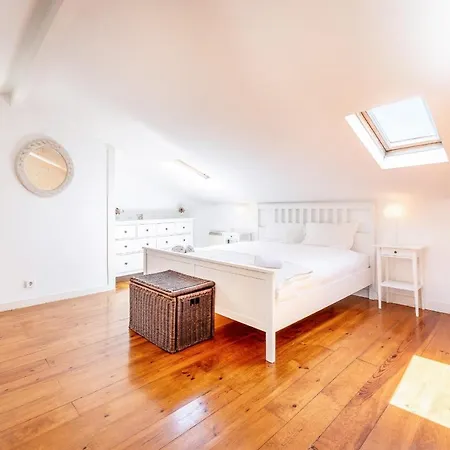Guestready - Family W Rooftop In Alcantara Lisbon