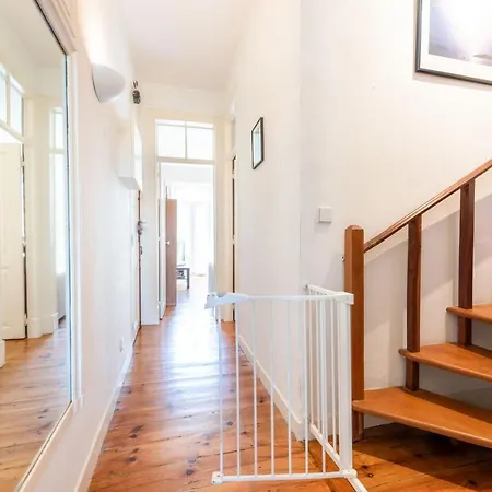 Guestready - Family W Rooftop In Alcantara Apartment *
